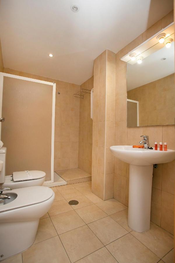 Alameda Apartments เบนิดอร์ม ภายนอก รูปภาพ